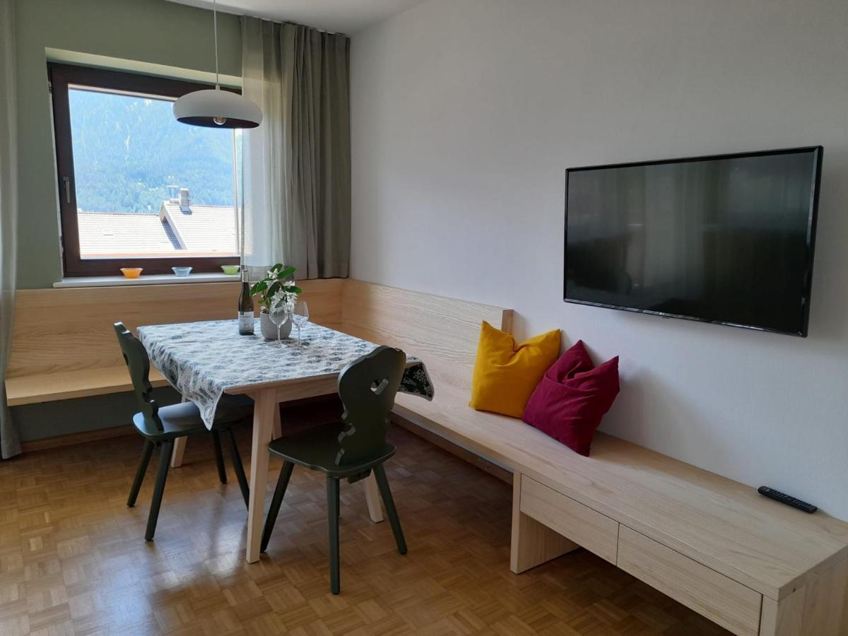 Apartment Lazzeri Dobbiaco Esterno foto